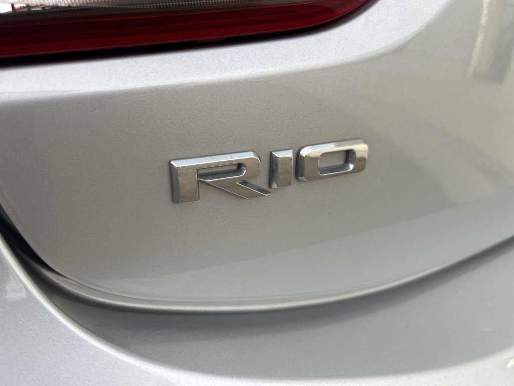 Used 2020 Kia Rio S w/ Technology Package image 4