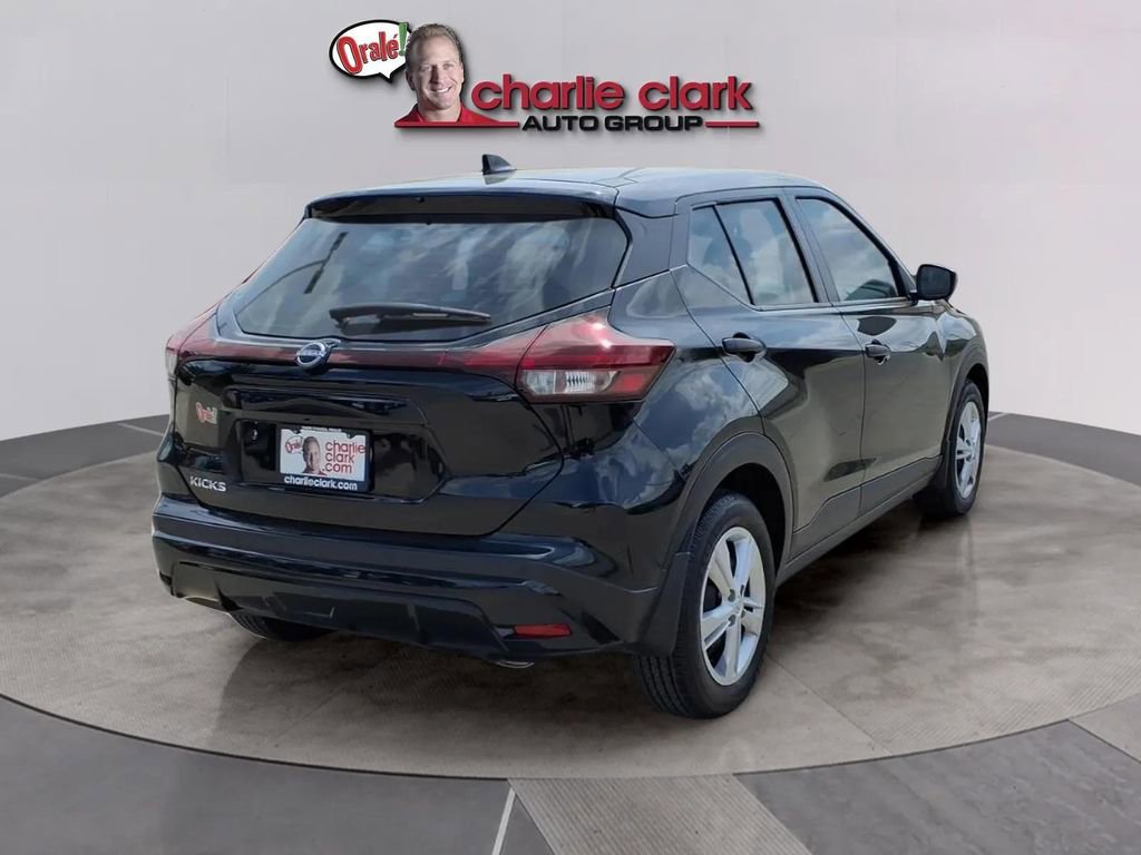 Used 2025 Nissan Kicks Play S image 5