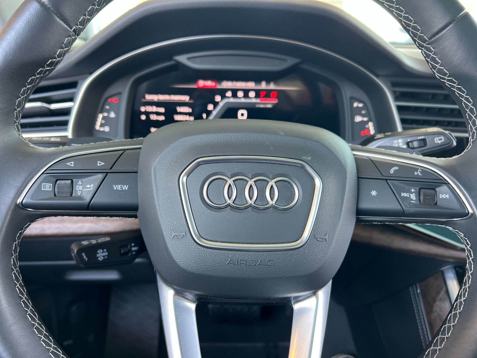 Used 2023 Audi Q8 Premium Plus w/ Premium Plus Package AWD/4WD image 24