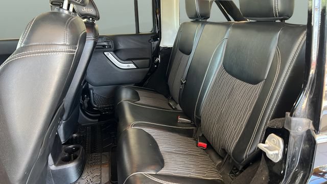Used 2014 Jeep Wrangler Unlimited Sport AWD/4WD image 16