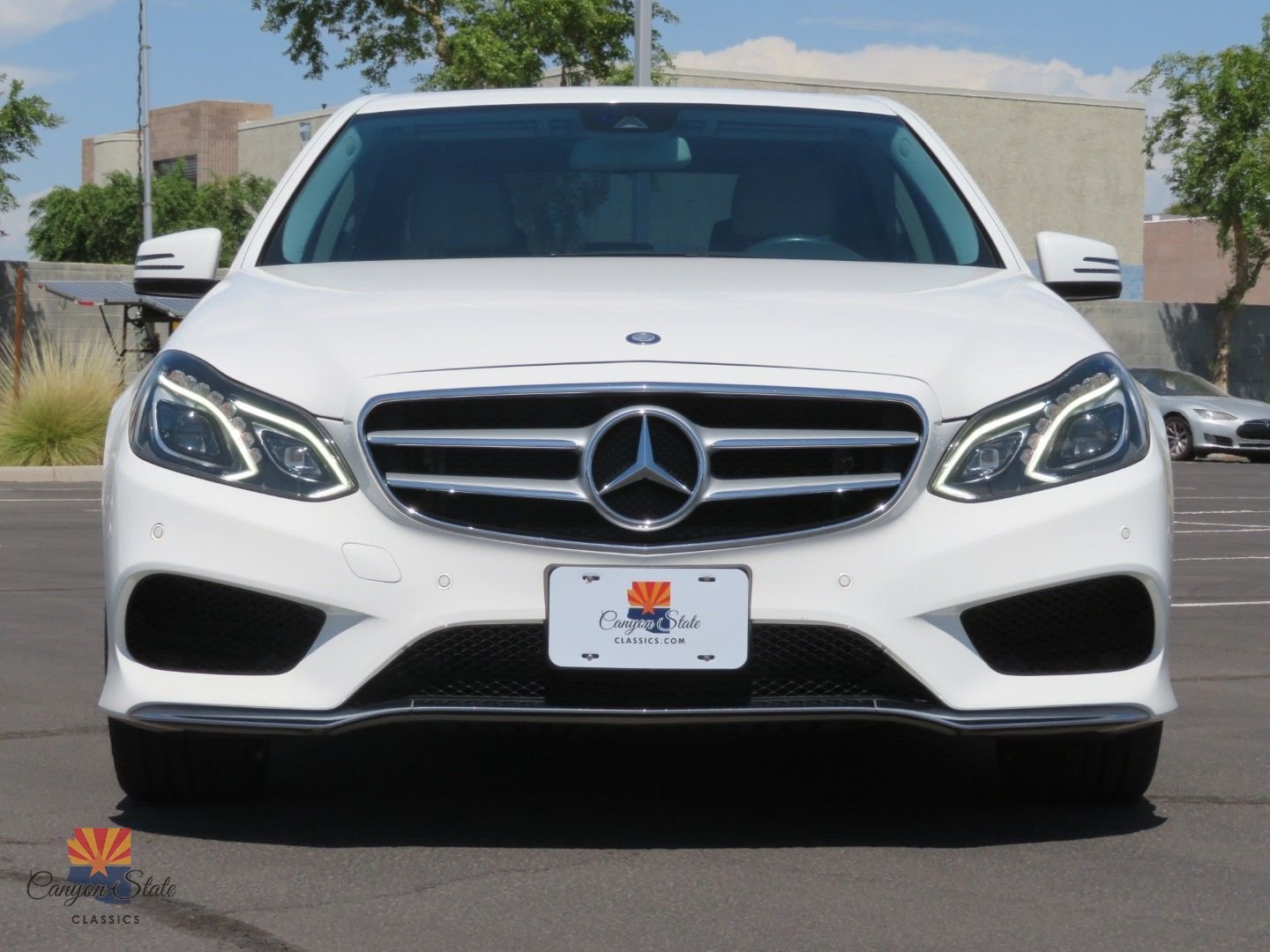 Used 2014 Mercedes-Benz E 550 4MATIC Sedan image 29