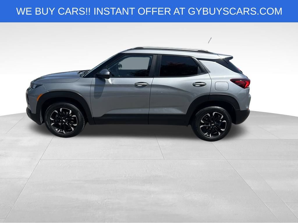 Used 2023 Chevrolet TrailBlazer LT w/ Convenience Package AWD/4WD image 3