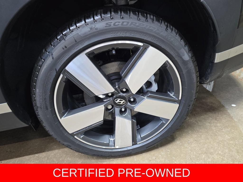 Certified 2026 Hyundai Santa Fe Limited AWD/4WD image 34