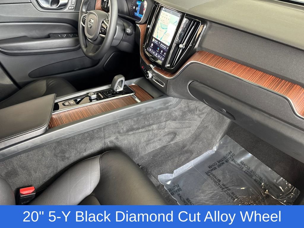 Certified 2023 Volvo XC60 B5 Plus image 15