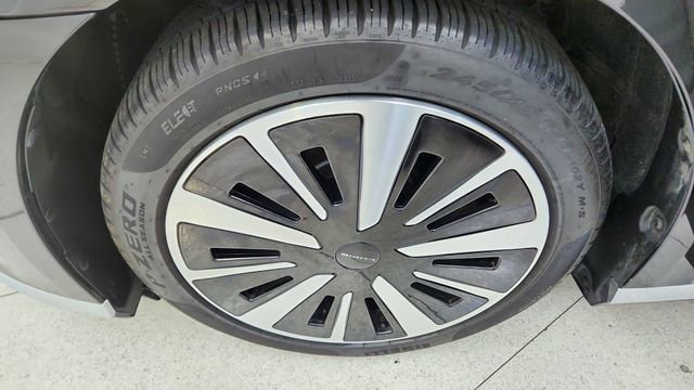 Used 2024 Lucid Air Touring image 58