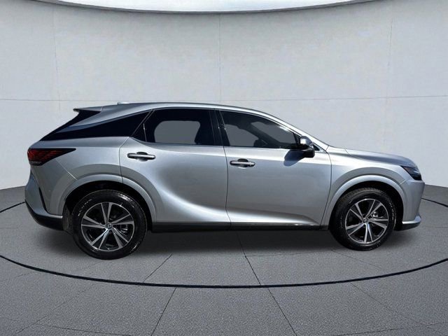 Used 2023 Lexus RX 350 FWD image 3