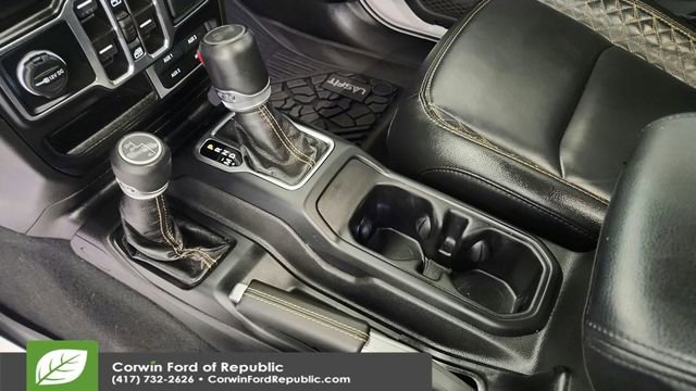 Used 2022 Jeep Wrangler Unlimited Sahara image 17