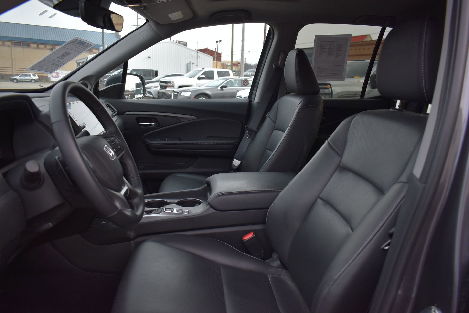 Used 2025 Honda Ridgeline RTL image 11