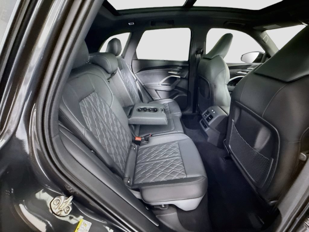 New 2026 Audi SQ5 Premium Plus AWD/4WD image 22