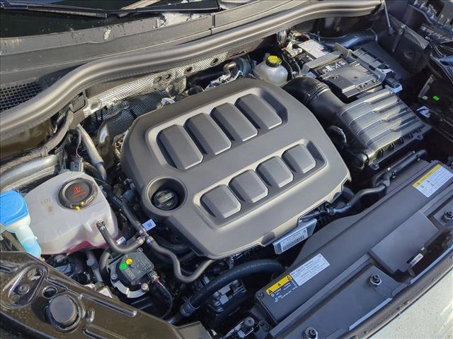 New 2026 Volkswagen Tiguan SE image 28