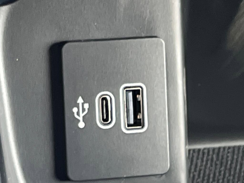 New 2026 Ford F150 XLT w/ Equipment Group 302A MID image 8