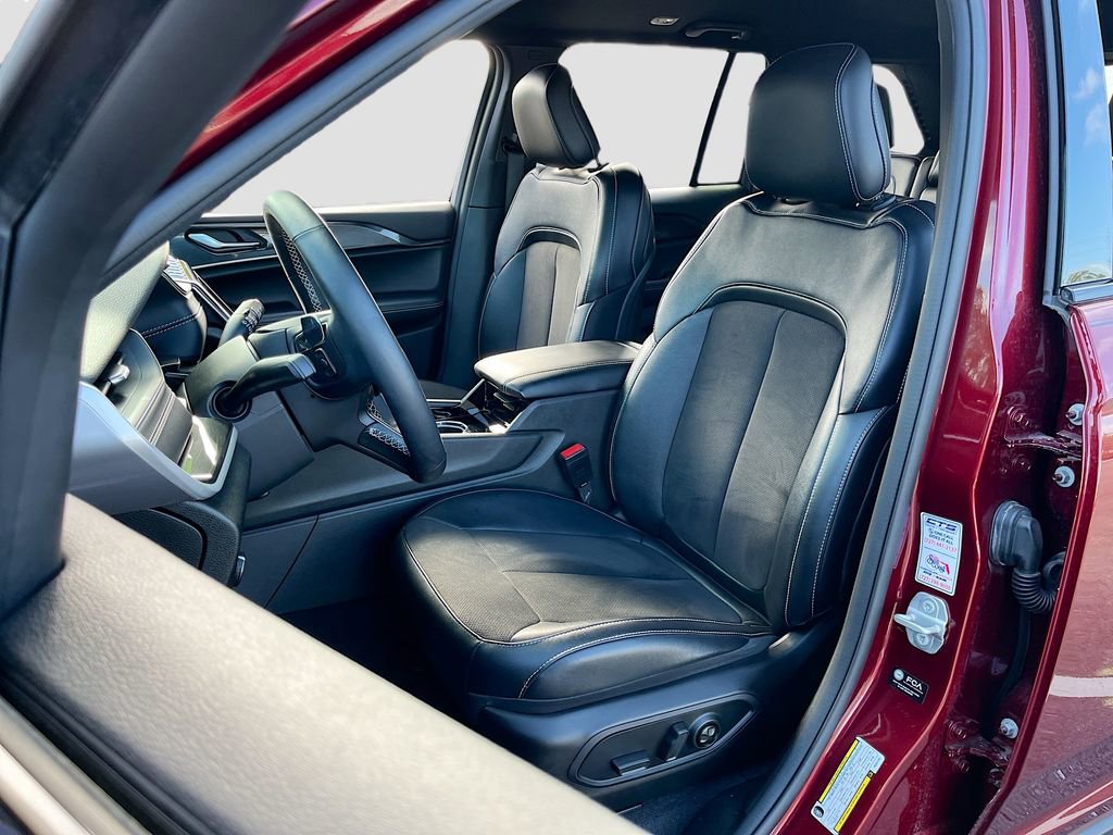 Used 2022 Jeep Grand Cherokee Altitude image 20