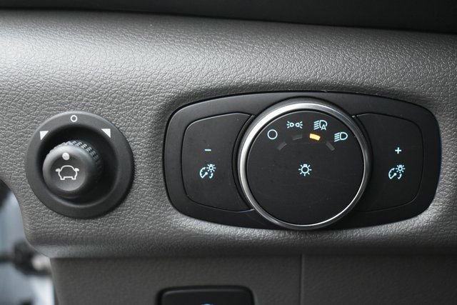 New 2026 Ford Transit 250 148 Medium Roof w/ Load Area Protection Package image 16