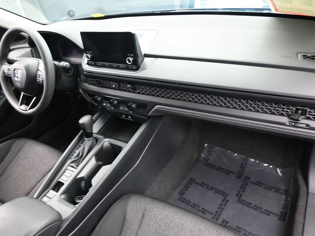 Used 2024 Honda Accord LX image 38