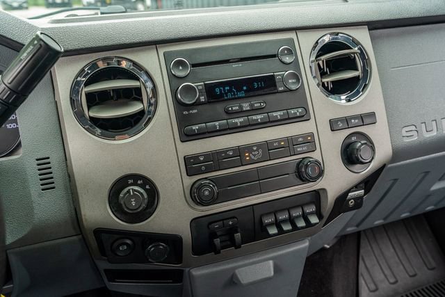 Used 2015 Ford F250 XLT w/ XLT Premium Package AWD/4WD image 26