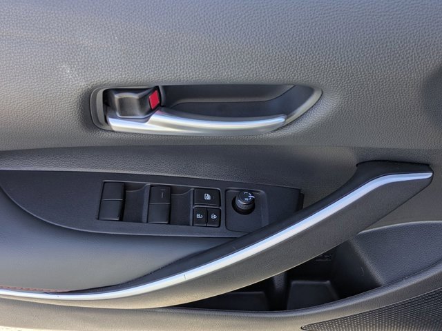 Used 2024 Toyota Corolla SE image 18