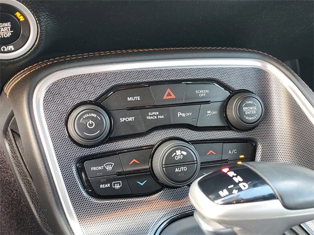 Used 2017 Dodge Challenger R/T Plus image 23