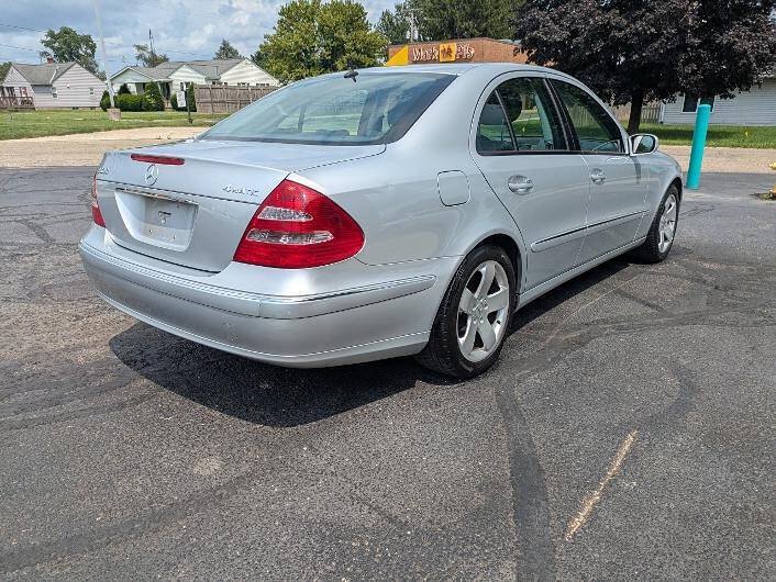 Used 2006 Mercedes-Benz E 500 4MATIC Sedan image 6