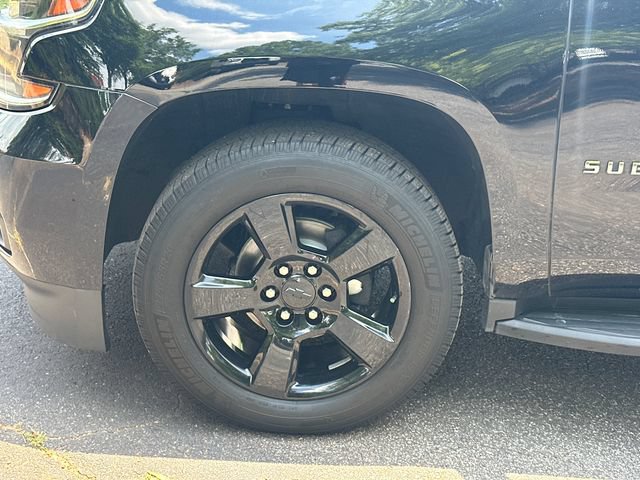 Used 2020 Chevrolet Suburban LT w/ LT Midnight Edition RWD image 13