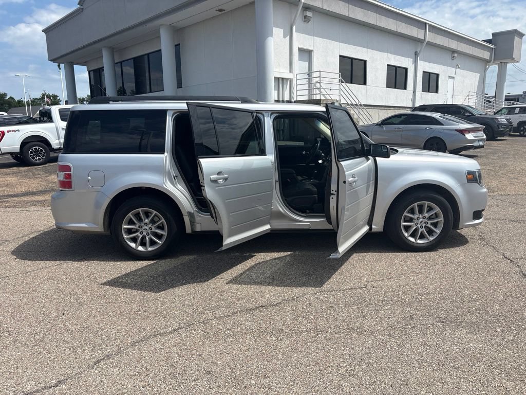 Used 2019 Ford Flex SE FWD image 8