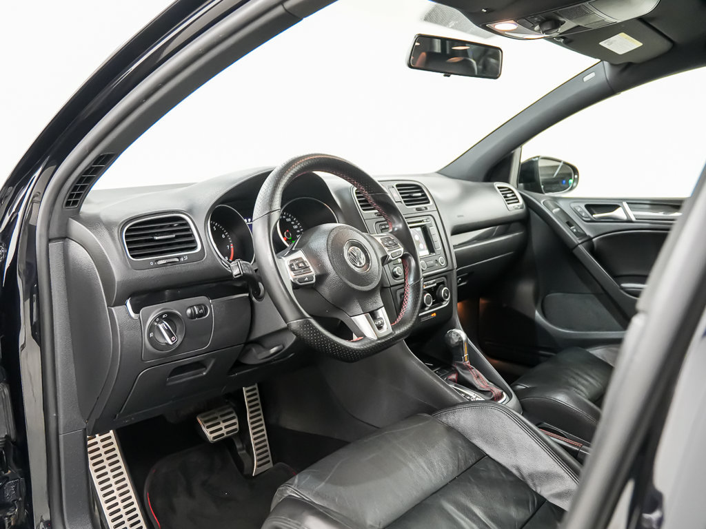 Used 2014 Volkswagen GTI Driver's Edition FWD image 4