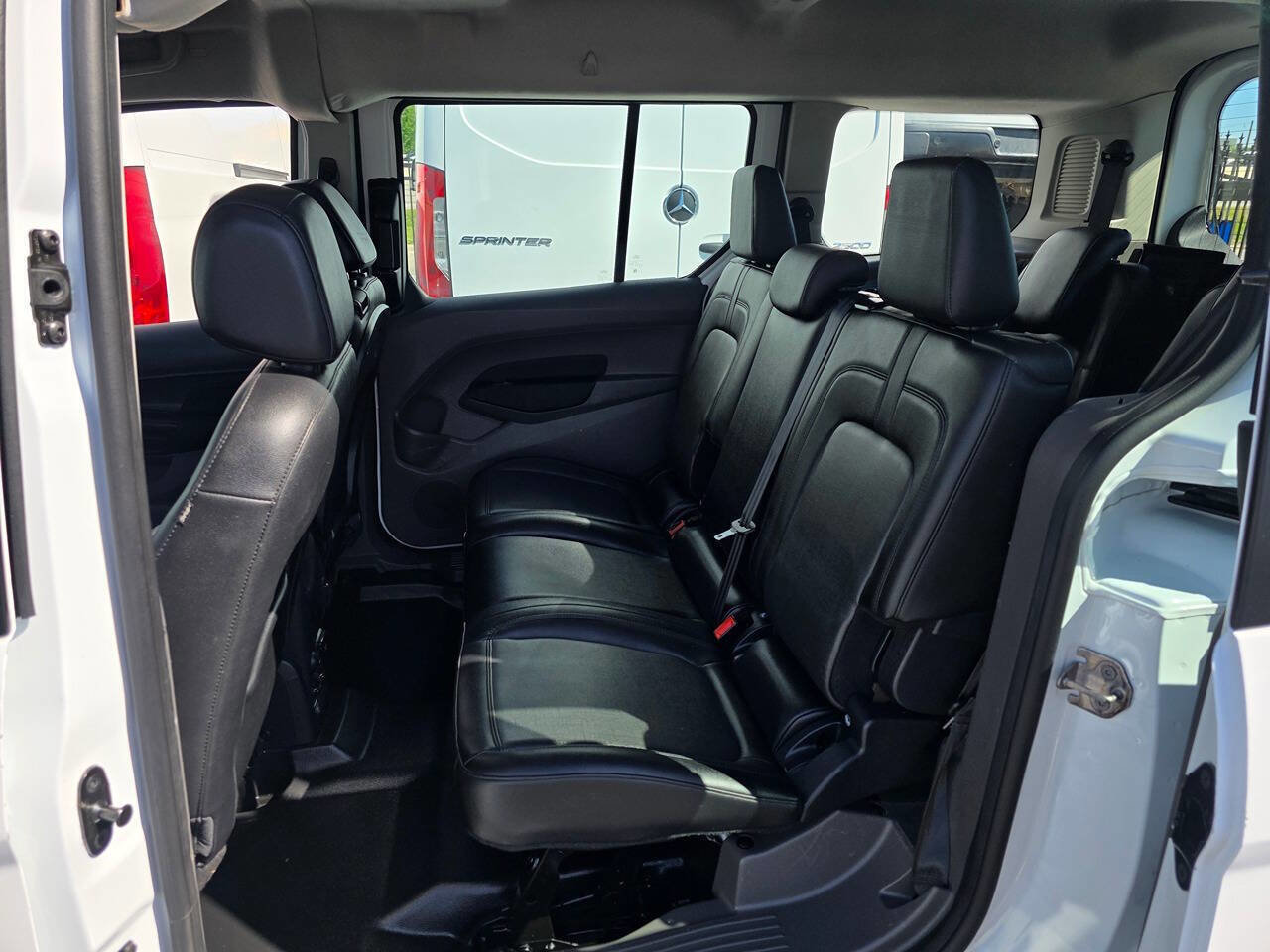 Used 2020 Ford Transit Connect XL image 13