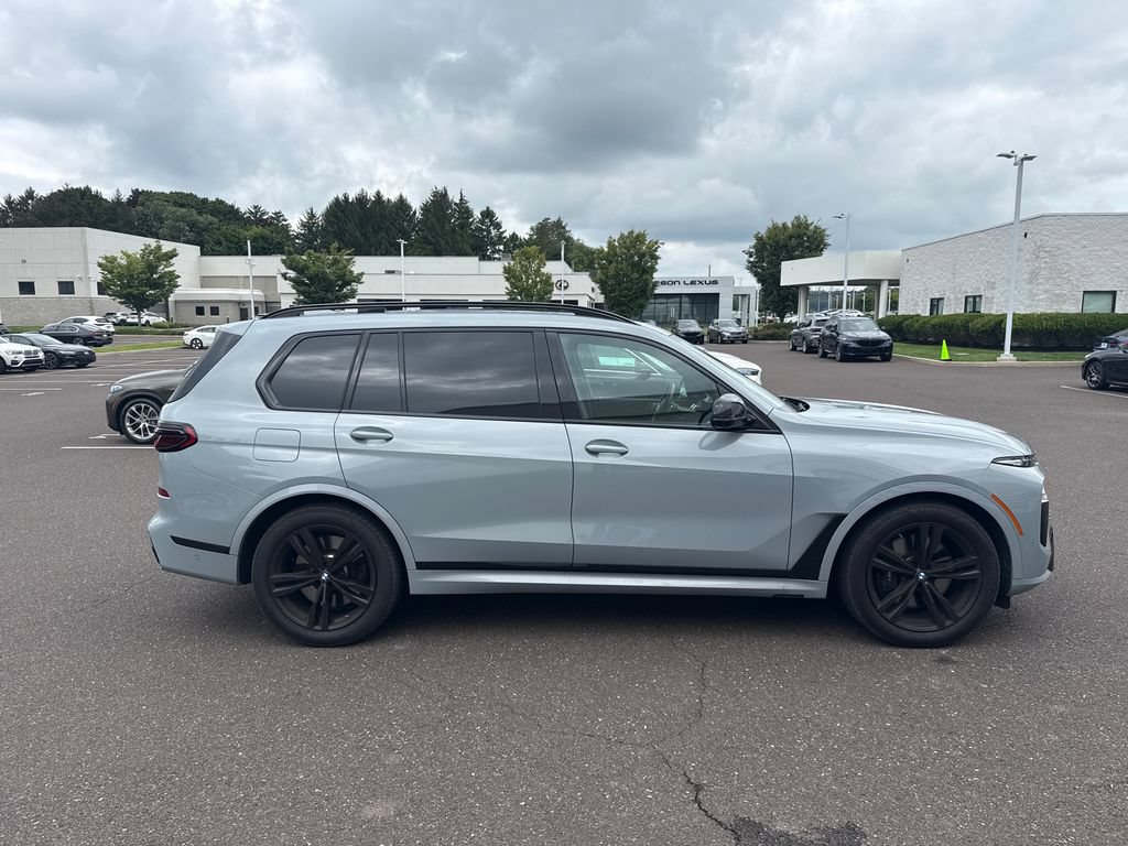 Certified 2025 BMW X7 M60i w/ Climate Comfort Package AWD/4WD image 6