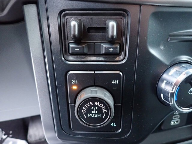 Certified 2025 Ford F150 XLT w/ Equipment Group 301A Standard image 25