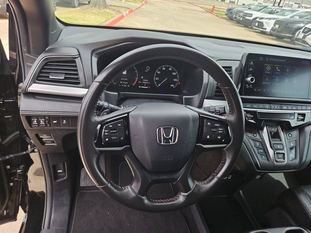 Used 2025 Honda Odyssey Sport-L image 17