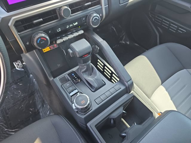 Used 2025 Toyota Tacoma TRD Sport w/ TRD Sport Upgrade Package AWD/4WD image 27