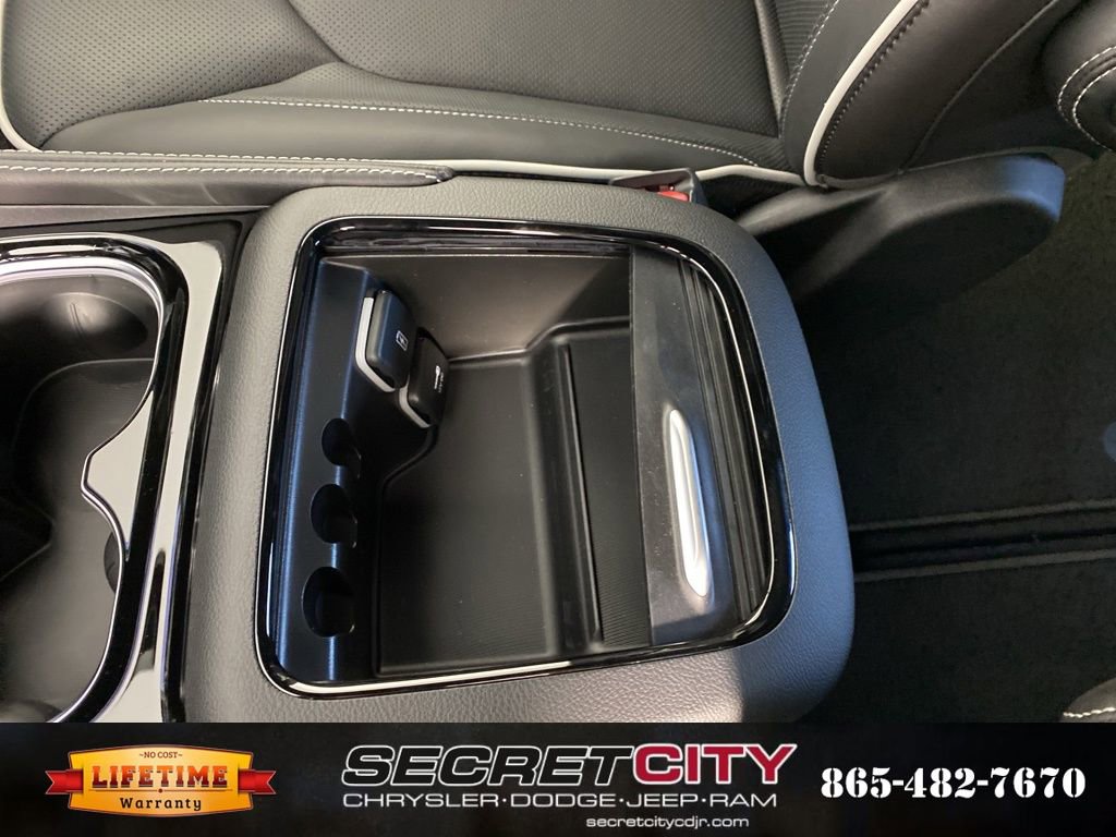 New 2026 Chrysler Pacifica Limited w/ S Appearance Package image 26