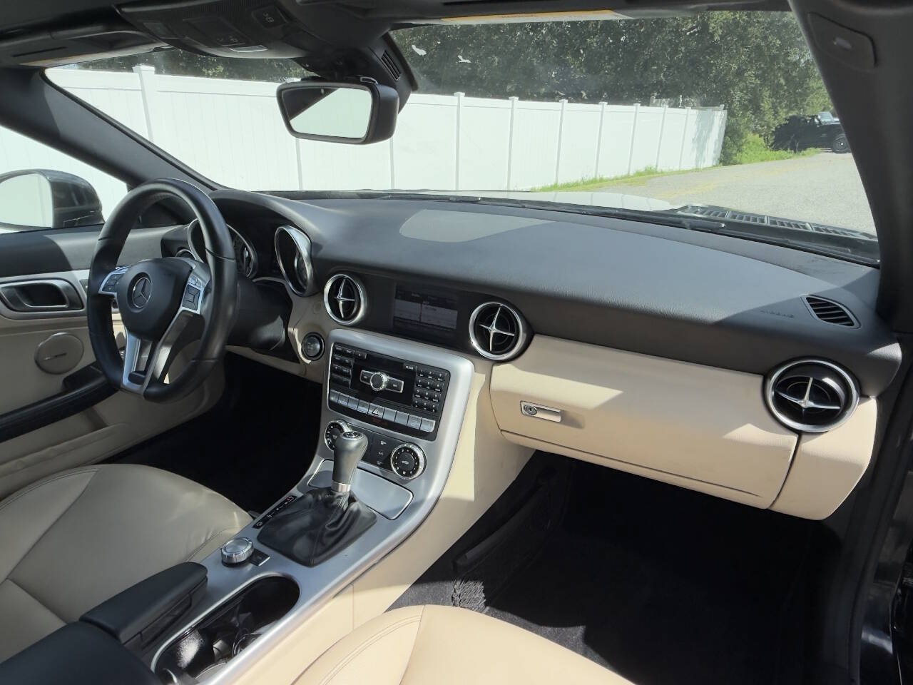 Used 2013 Mercedes-Benz SLK 250 image 13