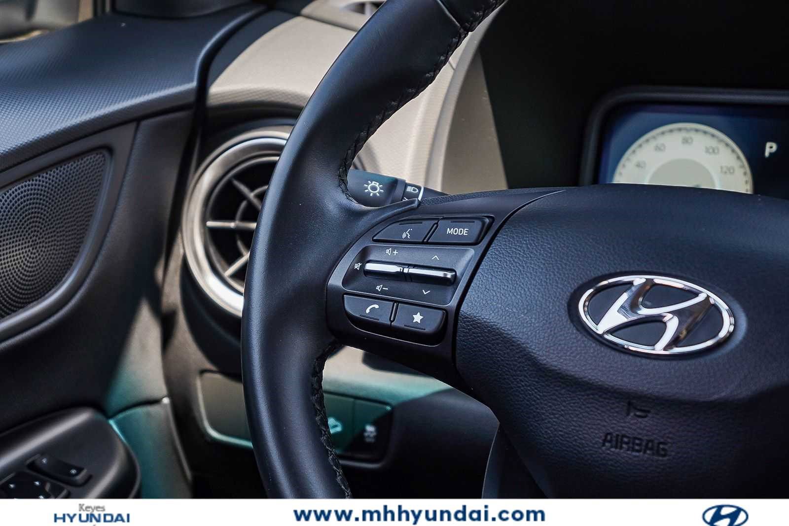 Certified 2023 Hyundai Kona Limited FWD image 15