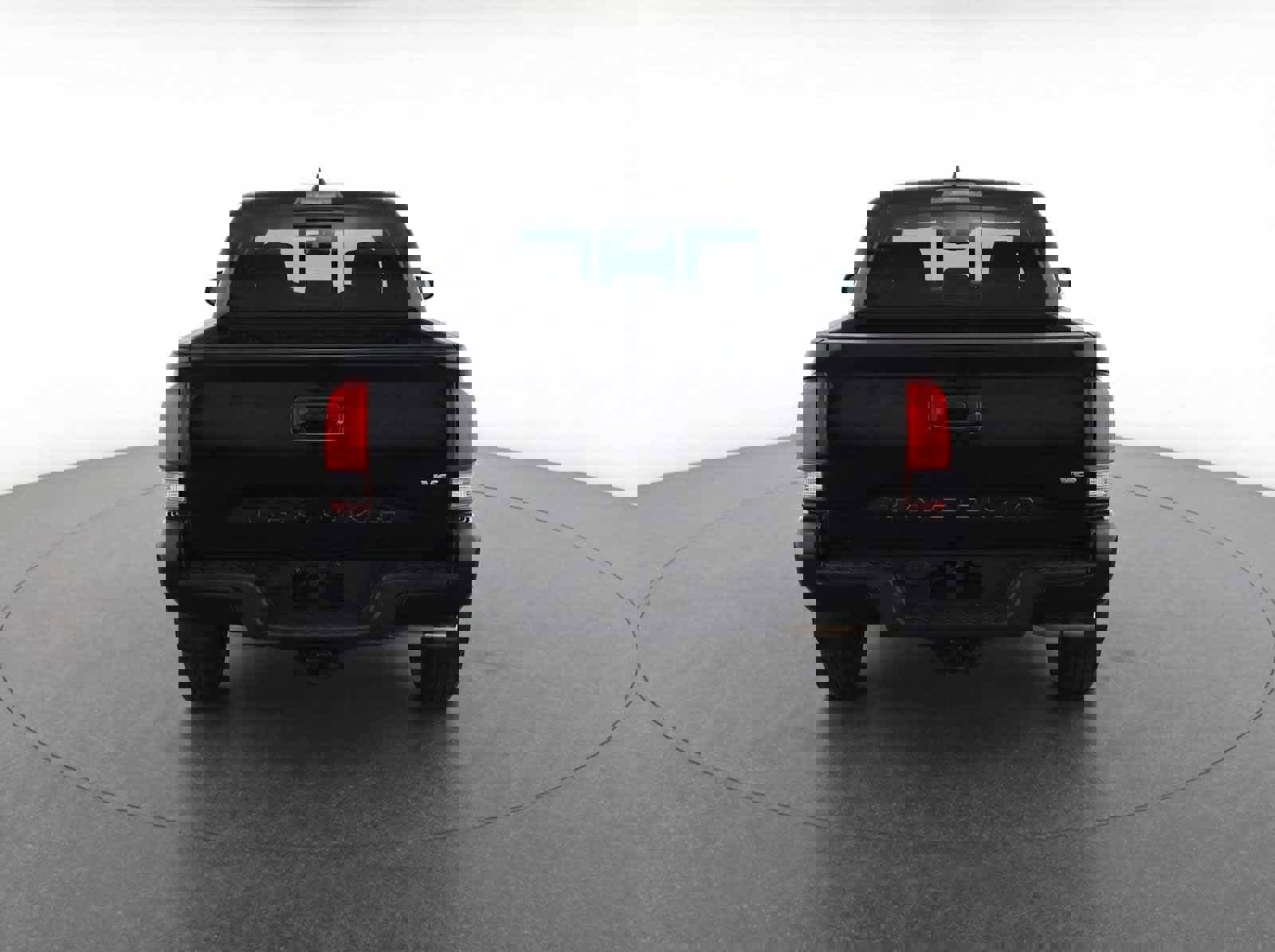 Used 2018 Toyota Tacoma TRD Sport w/ TRD Premium Sport Package AWD/4WD image 7