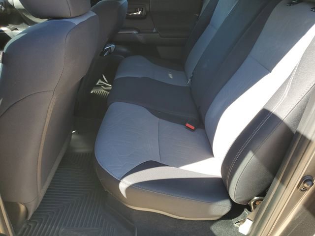 Used 2020 Toyota Tacoma TRD Off-Road w/ Technology Package AWD/4WD image 28