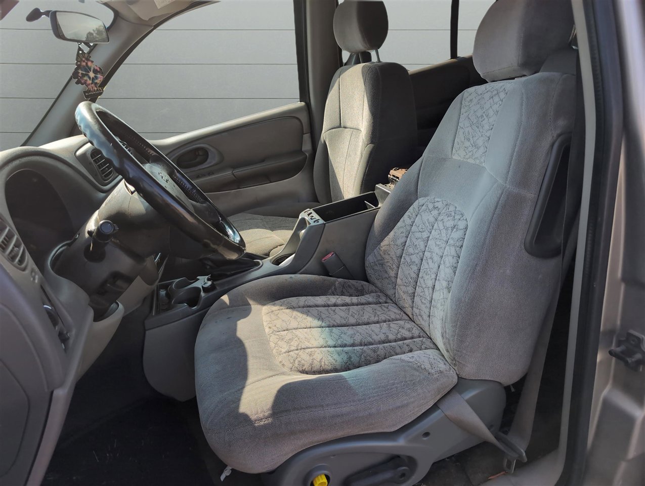 Used 2003 Chevrolet TrailBlazer EXT LS 2WD image 8