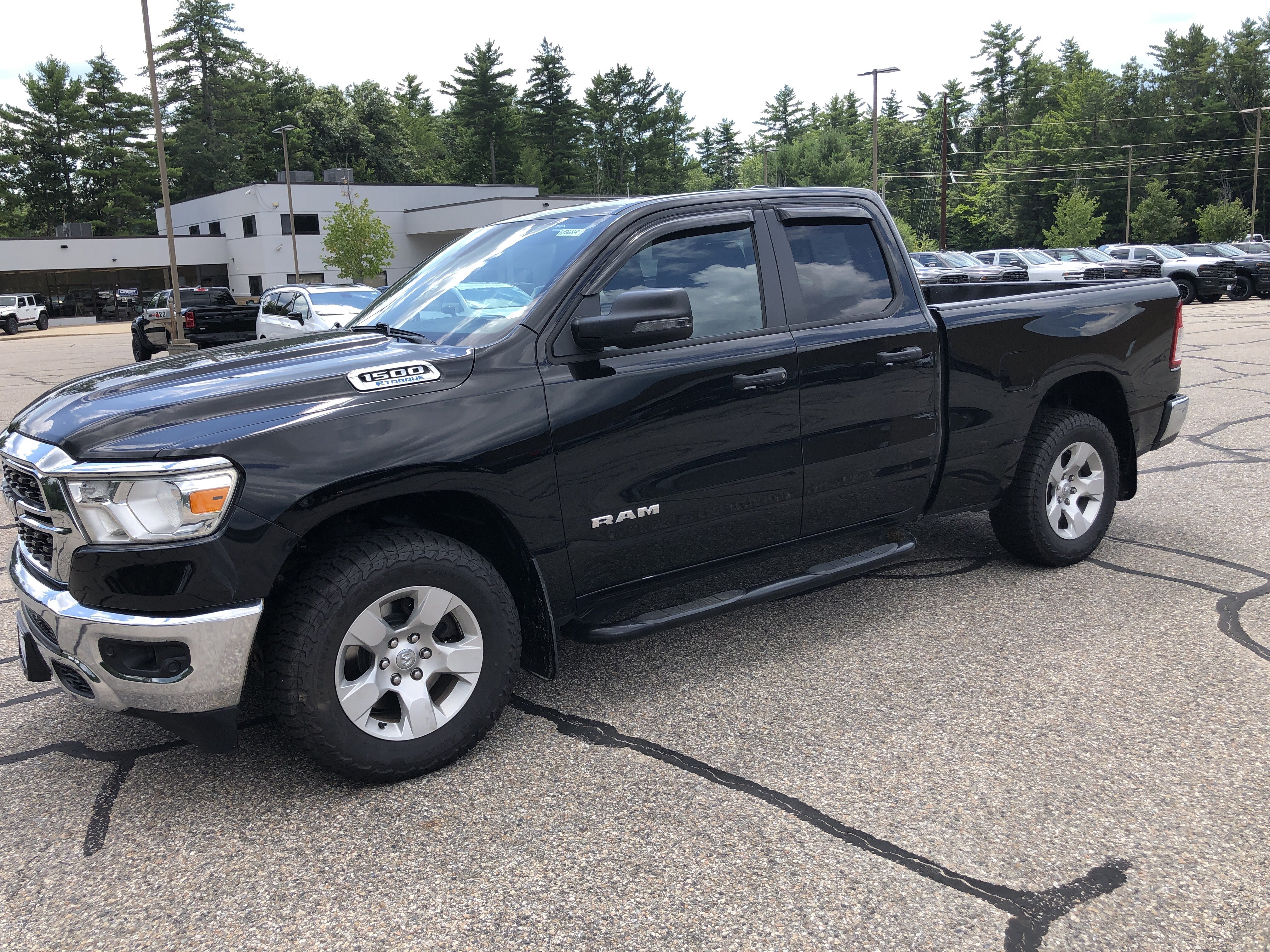 Used 2023 RAM 1500 Big Horn AWD/4WD image 9
