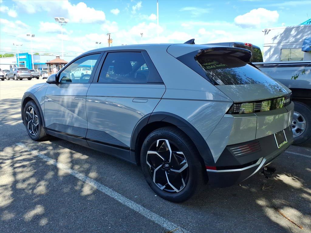 Used 2023 Hyundai Ioniq 5 SEL image 4