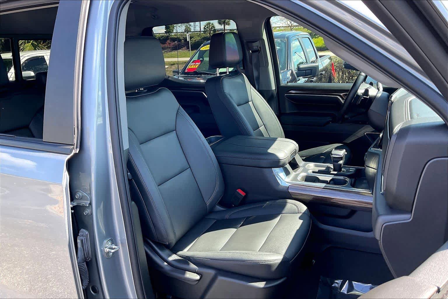 Certified 2023 Chevrolet Silverado 1500 LT Trail Boss w/ LT Trail Boss Premium Package AWD/4WD image 8