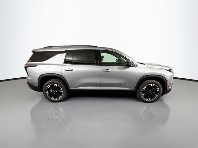 New 2027 Chevrolet Traverse LT w/ Sun and Wheel Package FWD image 10