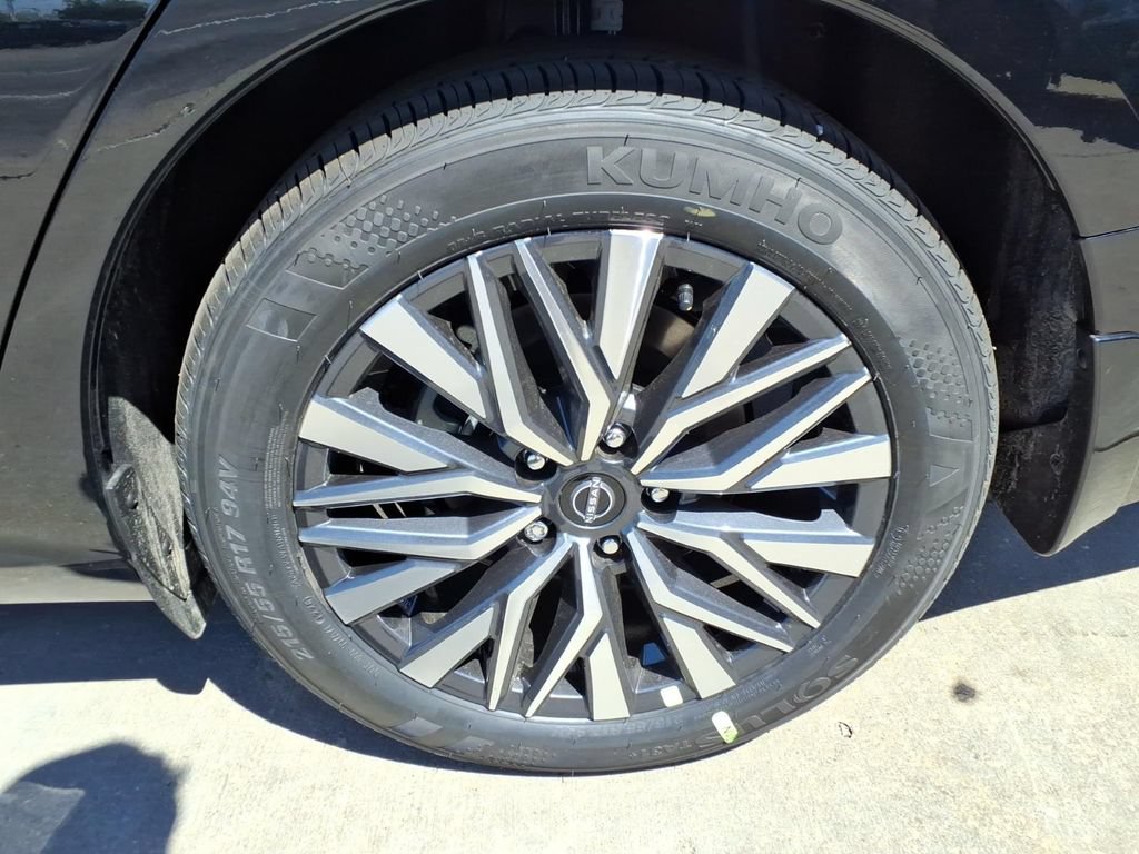 New 2026 Nissan Altima 2.5 SV FWD image 10
