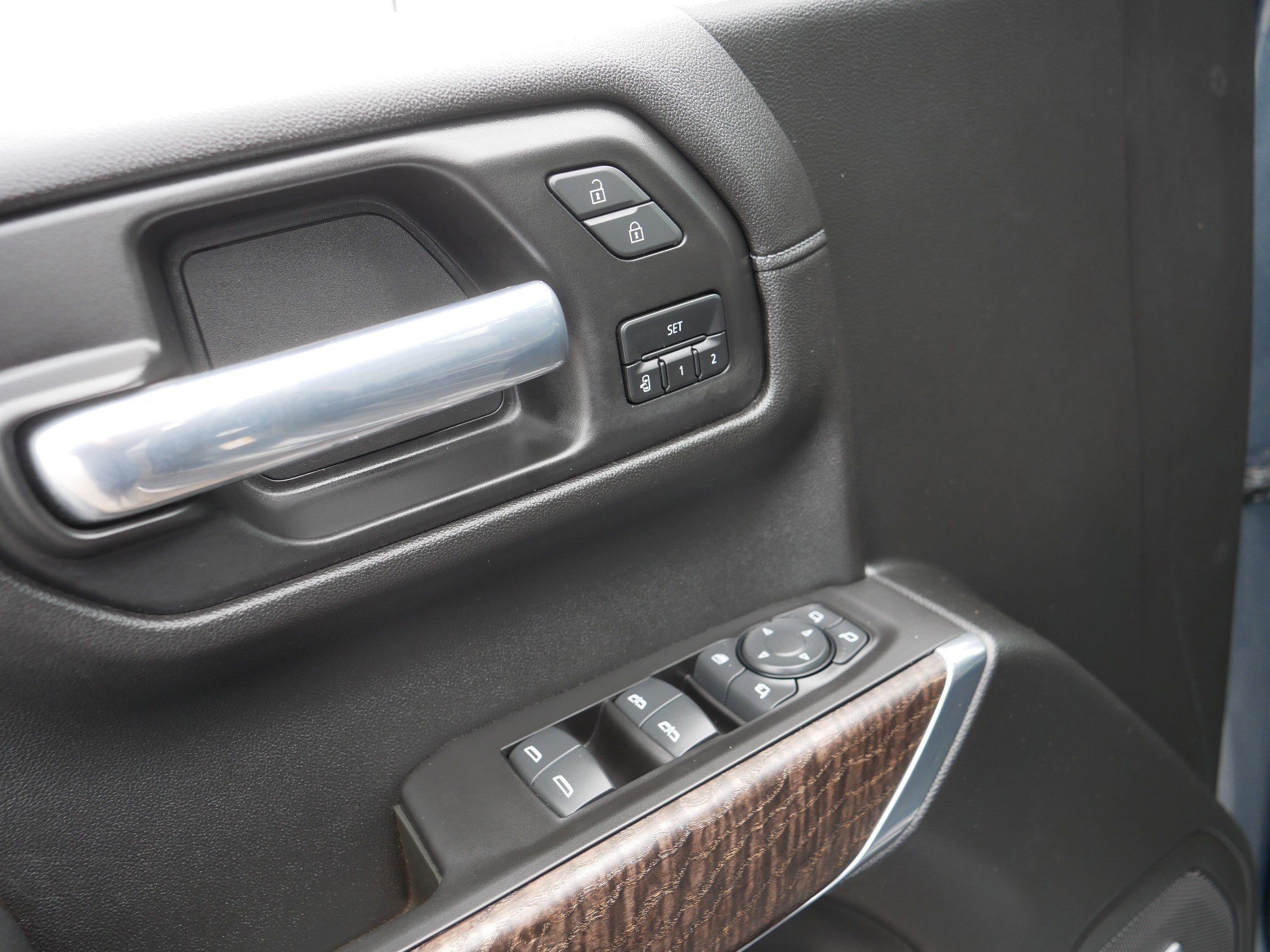 Used 2021 GMC Sierra 1500 Denali w/ Denali Ultimate Package image 19