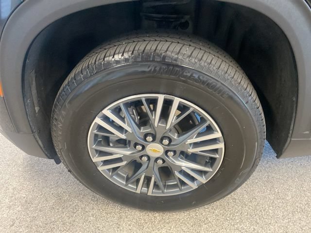 Used 2024 Chevrolet Traverse LS w/ LPO, Floor Liner Package FWD image 11