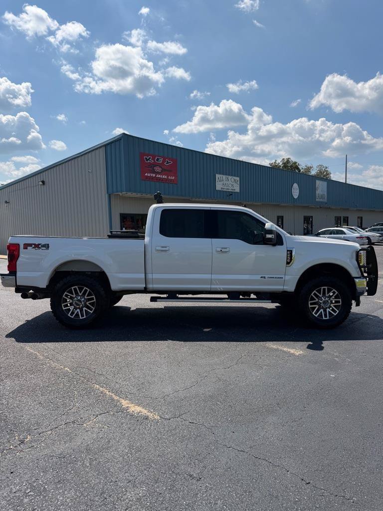 Used 2019 Ford F250 Lariat w/ Lariat Ultimate Package AWD/4WD image 6