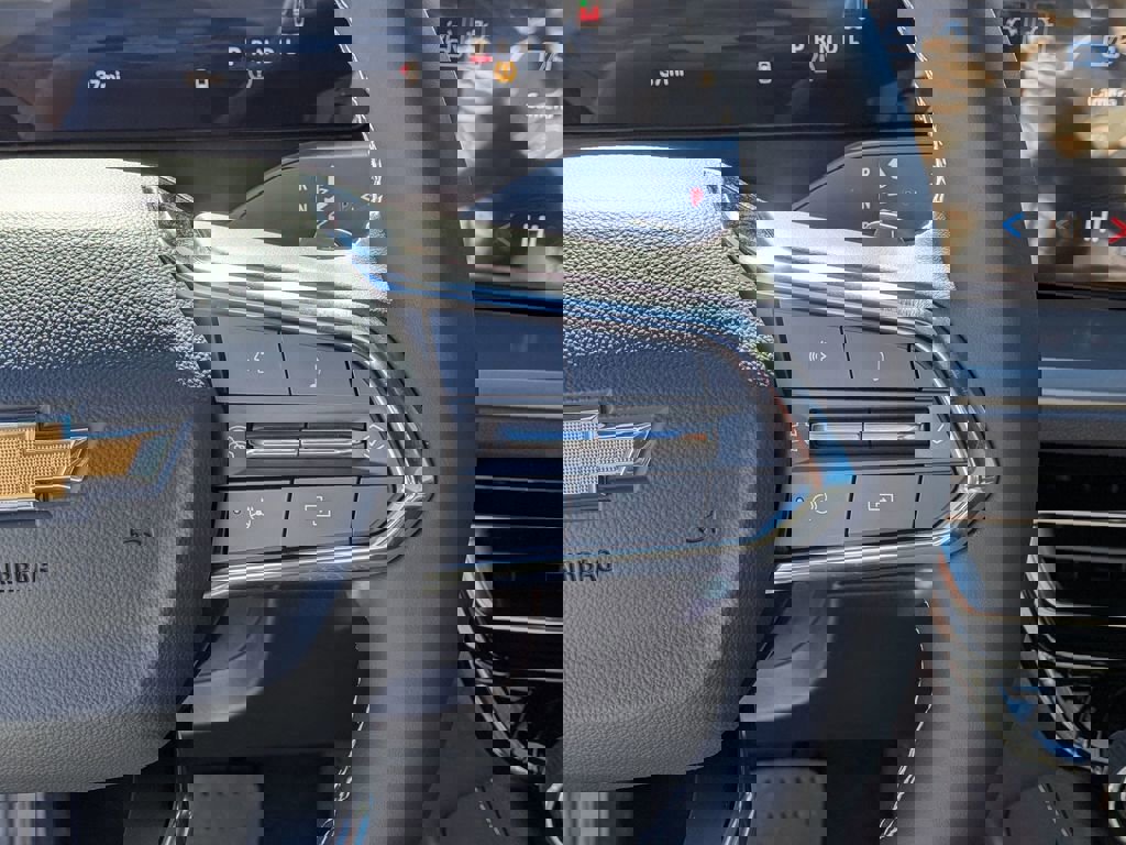 New 2026 Chevrolet Traverse LT w/ Driver Confidence Package image 21