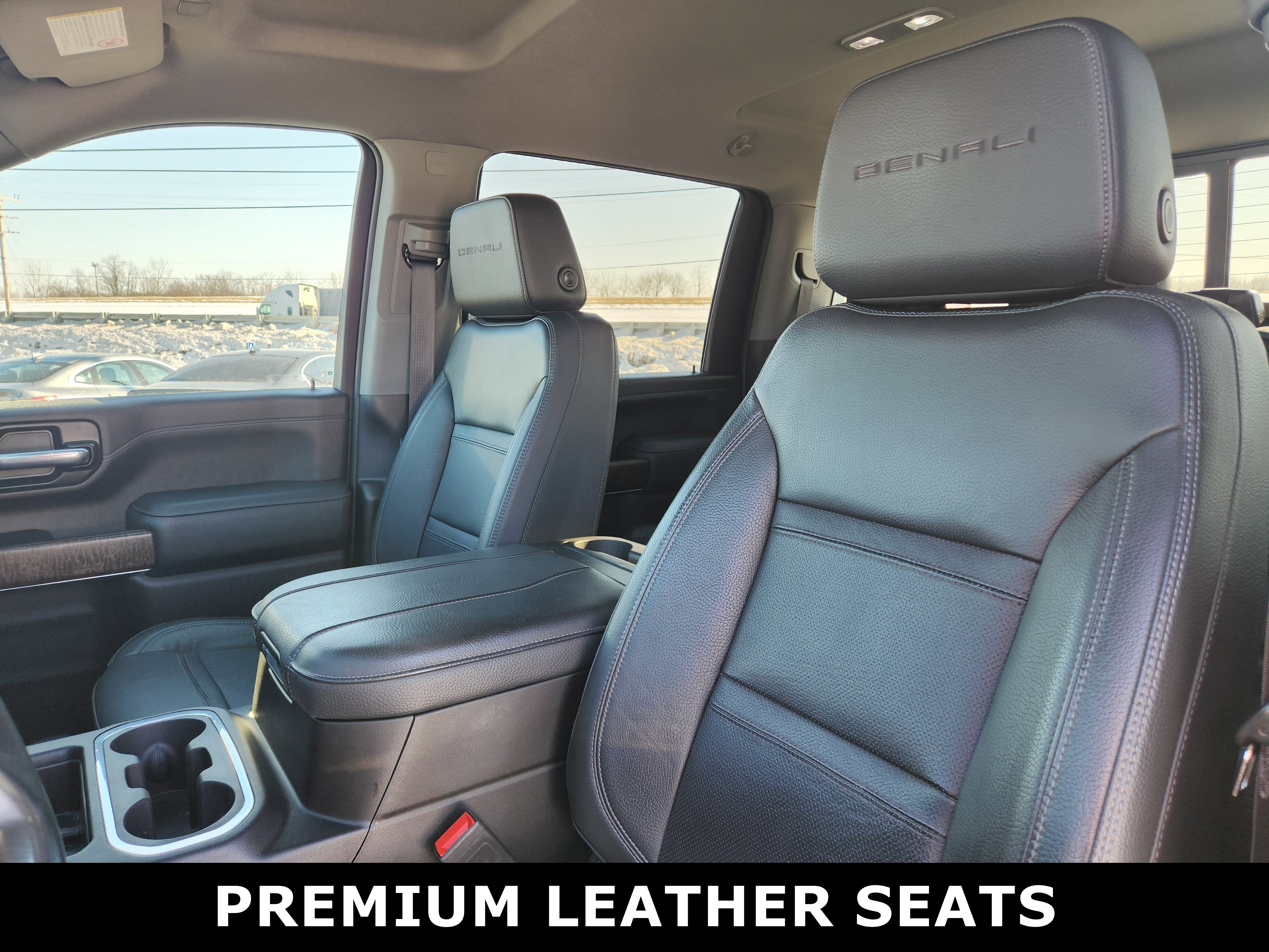 Used 2023 GMC Sierra 2500 Denali w/ Technology Package image 2