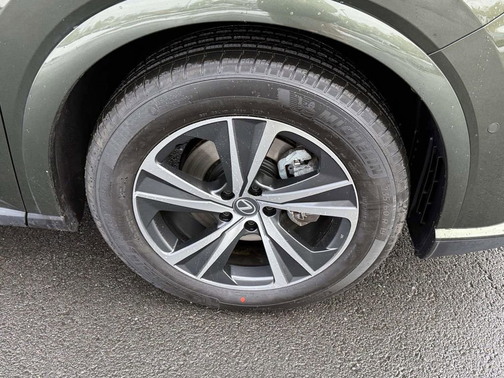 Used 2023 Lexus RX 350 Premium Plus w/ Accessory Package image 7