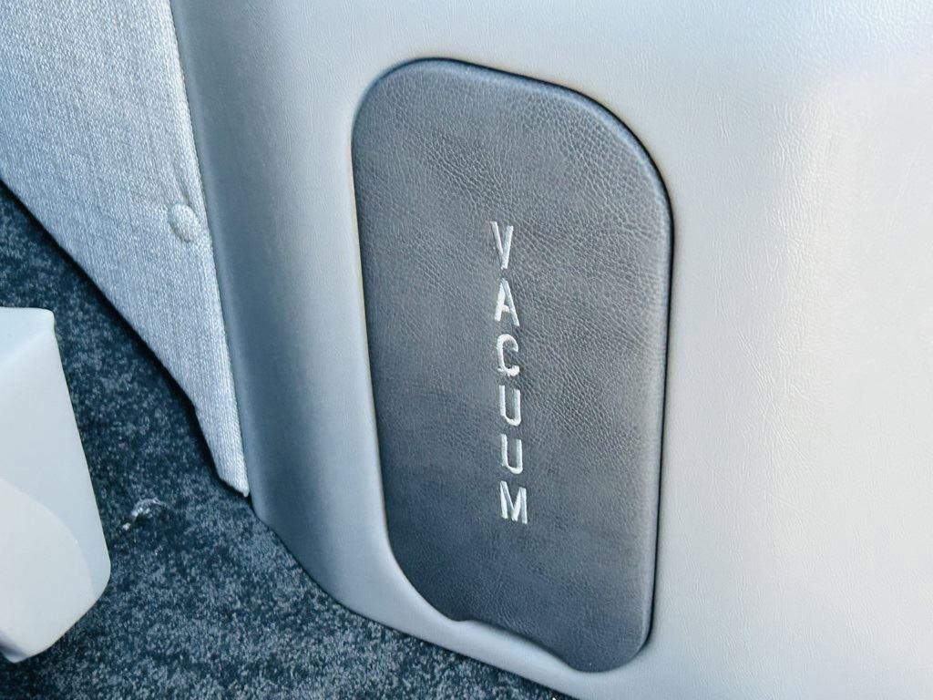 New 2025 Ford Transit 250 148 Medium Roof Extended AWD image 12