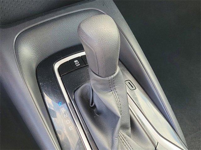 Used 2024 Toyota Corolla LE image 27