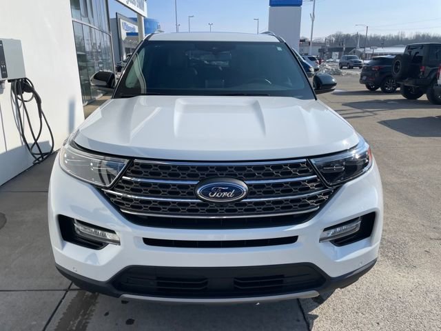 Used 2023 Ford Explorer King Ranch w/ Technology Package image 7